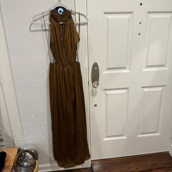 Zara Olive Green Satin Maxi Dress with Cutout - Picture 5 of 9